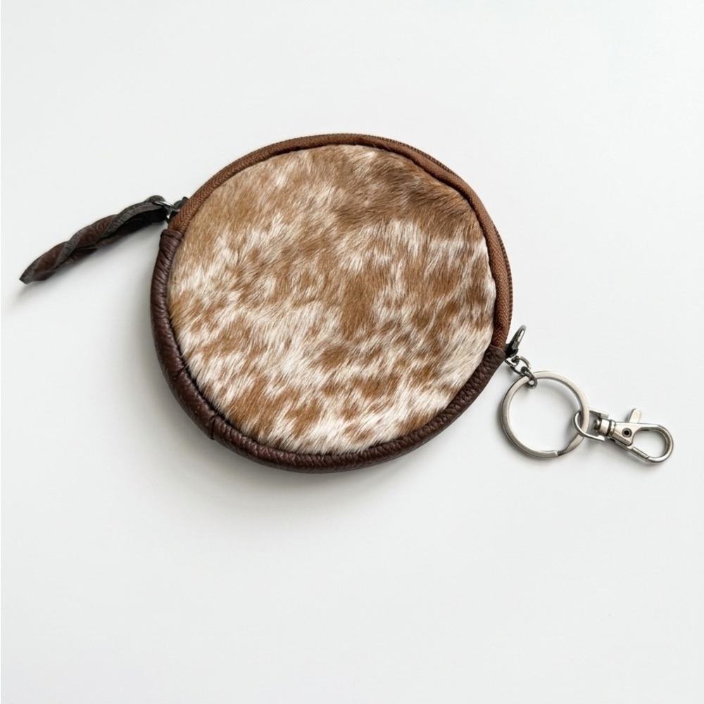 Hairon Round Coin Pouch Keychain in Brown and White